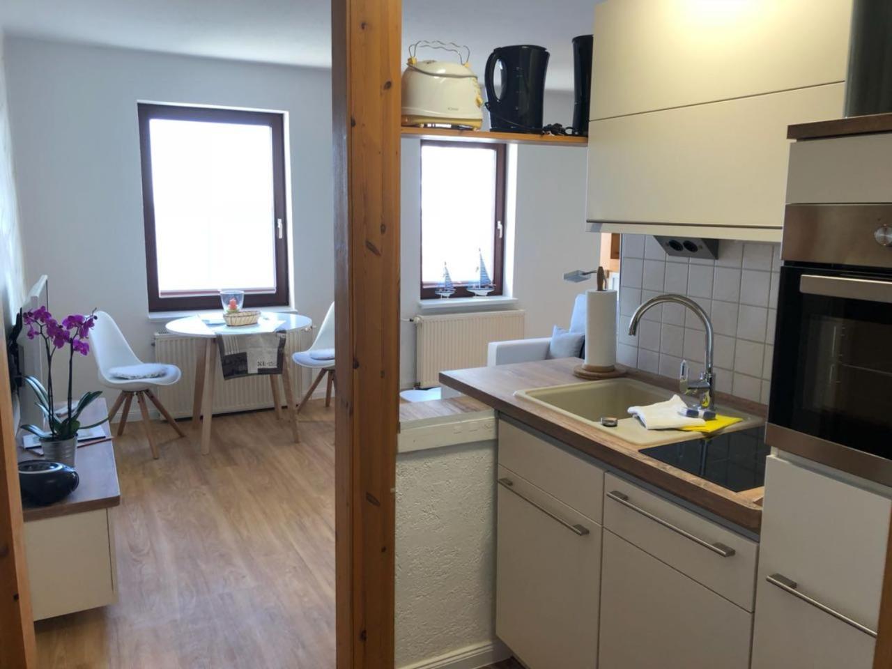 Ferienwohnung Alte Bootswerft Putbus Exterior foto